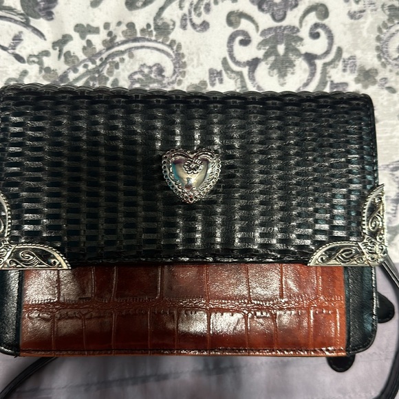Coldwater Creek wallet style purse. Gives off Brighton vibes. - Picture 8 of 10